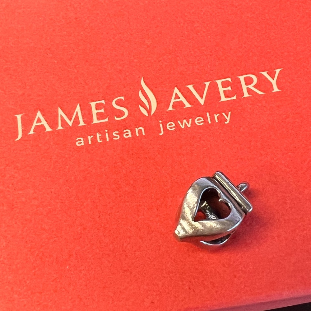 James Avery Rare Retired Sterling Silver Hearts
Finial charm